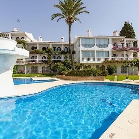 Apartment, Costa *